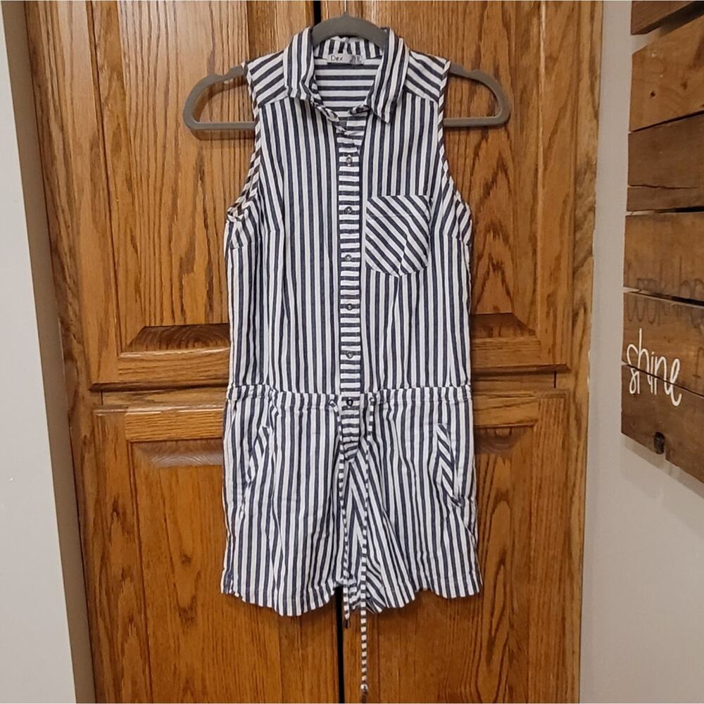 Dex Striped Cotton Shorts Romper with Collar - Picture 4 of 7